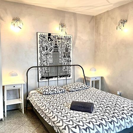 Апартаменти Bezagenta Oldtown2 Close To Metro Варшава Екстер'єр фото